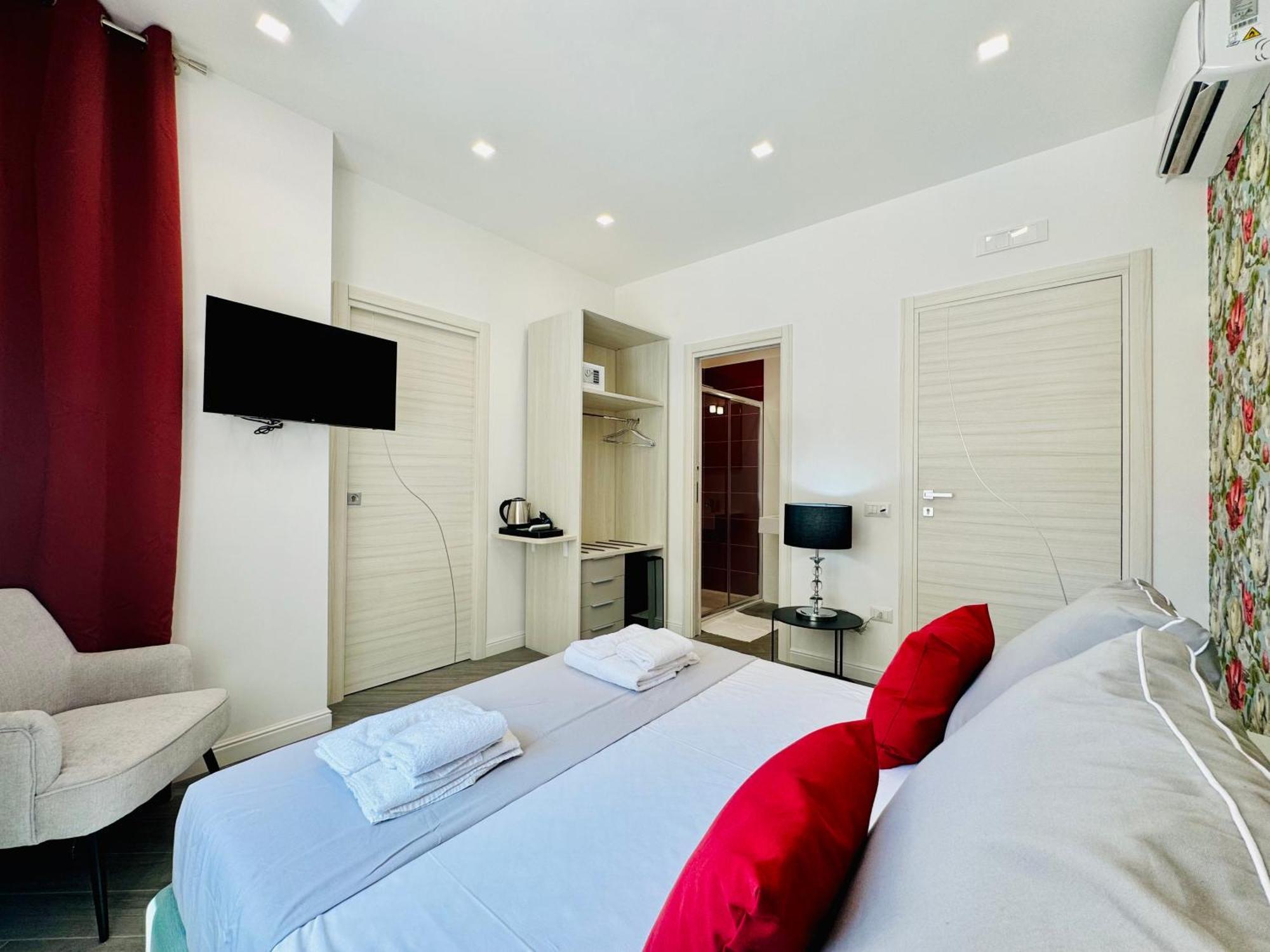 Yourhome - Santa Lucia Rooms 소렌토 외부 사진